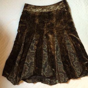 Ann Taylor loft velvet rayon and silk skirt 6